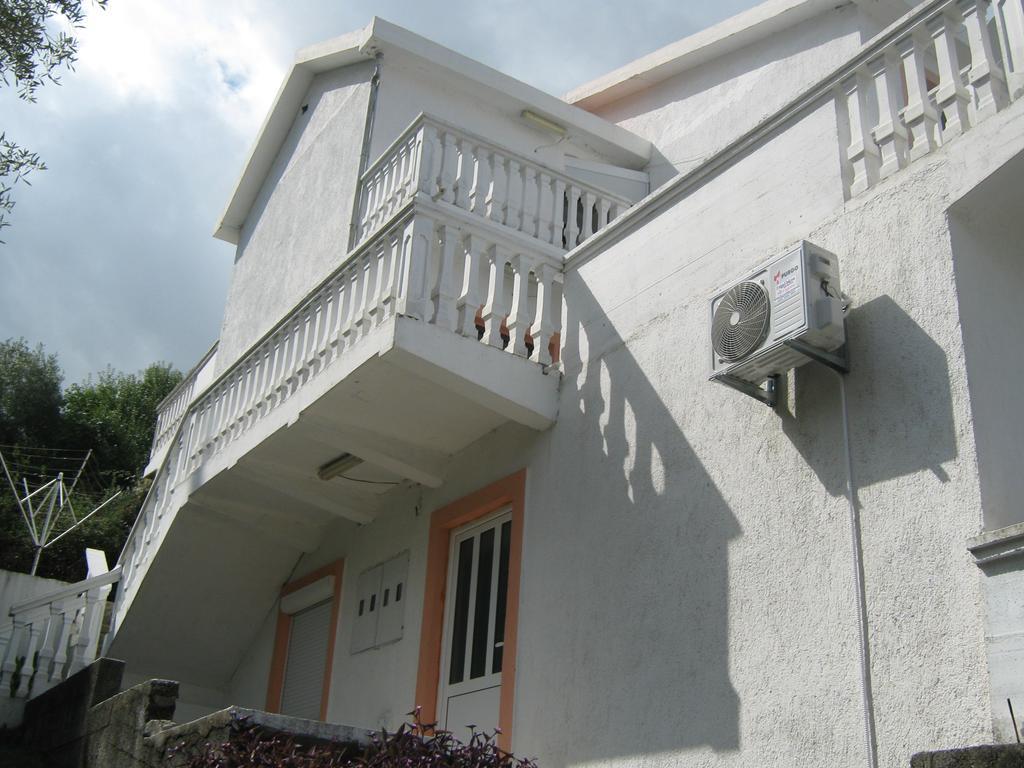Apartments Ceca 蒂瓦特 外观 照片