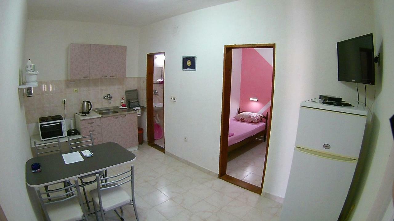Apartments Ceca 蒂瓦特 外观 照片